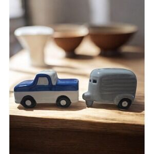 Farm Truck & Horse Trailer Mini Salt & Pepper Shakers Ranch Kitchen Home Decor